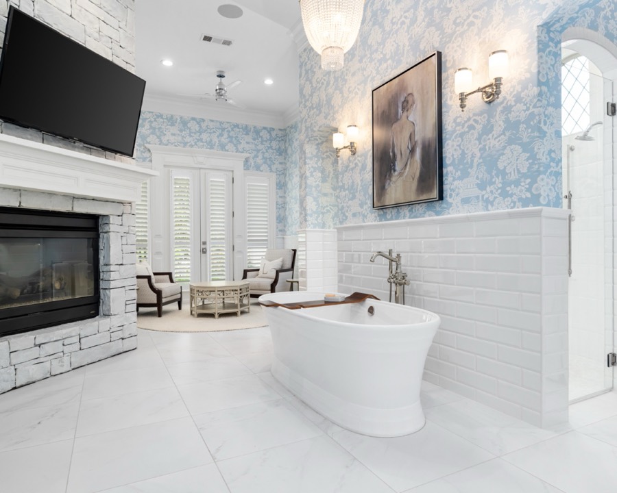 Primary spa bath suite